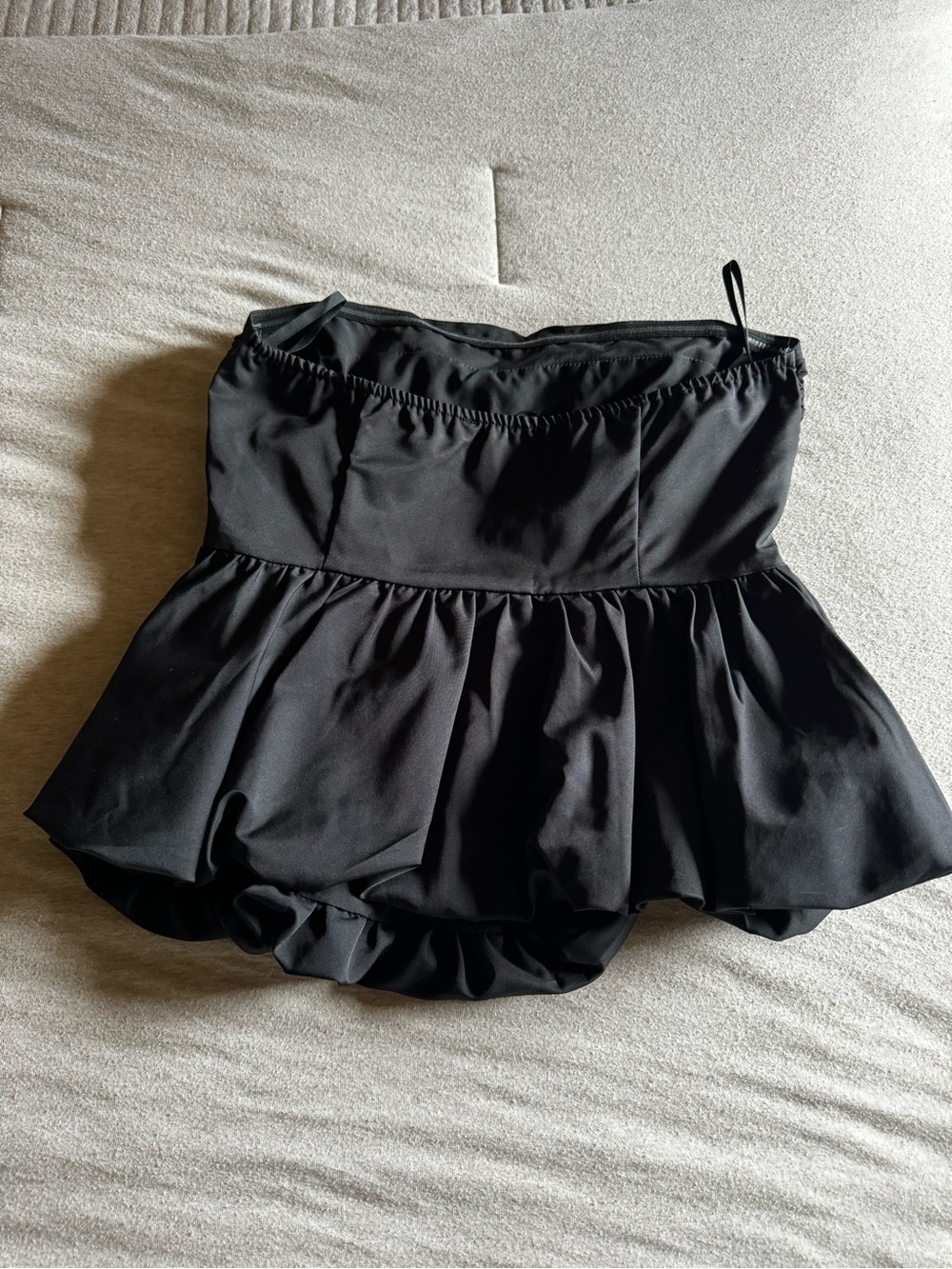 Motel Rocks Black Ruffle Tube Top - Picture 2 of 3